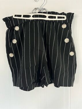 Dynamite pin stripe shorts